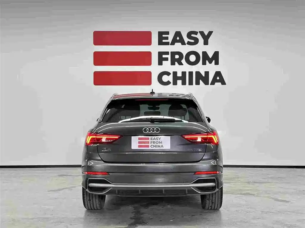 Audi Q3 2023 35 TFSI Fashion (1.4T)
