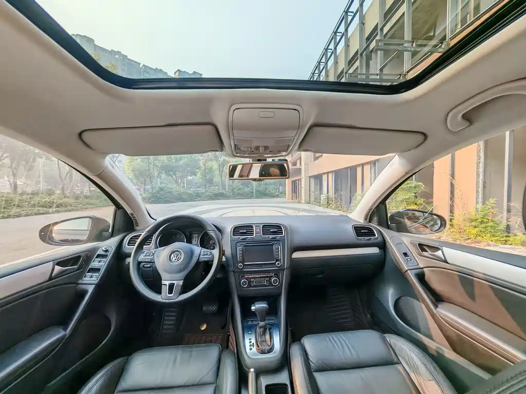 Volkswagen Golf — миниатюра 5