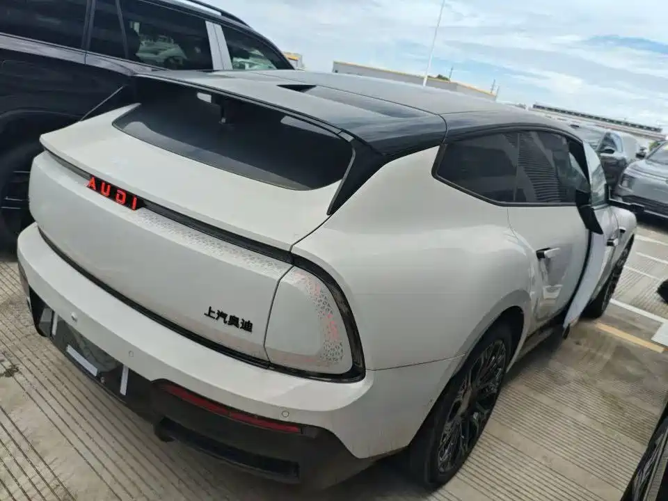 Ауди Ауди. Audi E5 Sportback — миниатюра 2