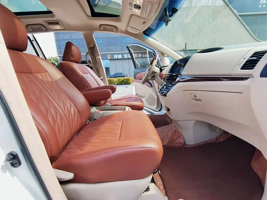 Toyota Previa 2016 2.4L AT