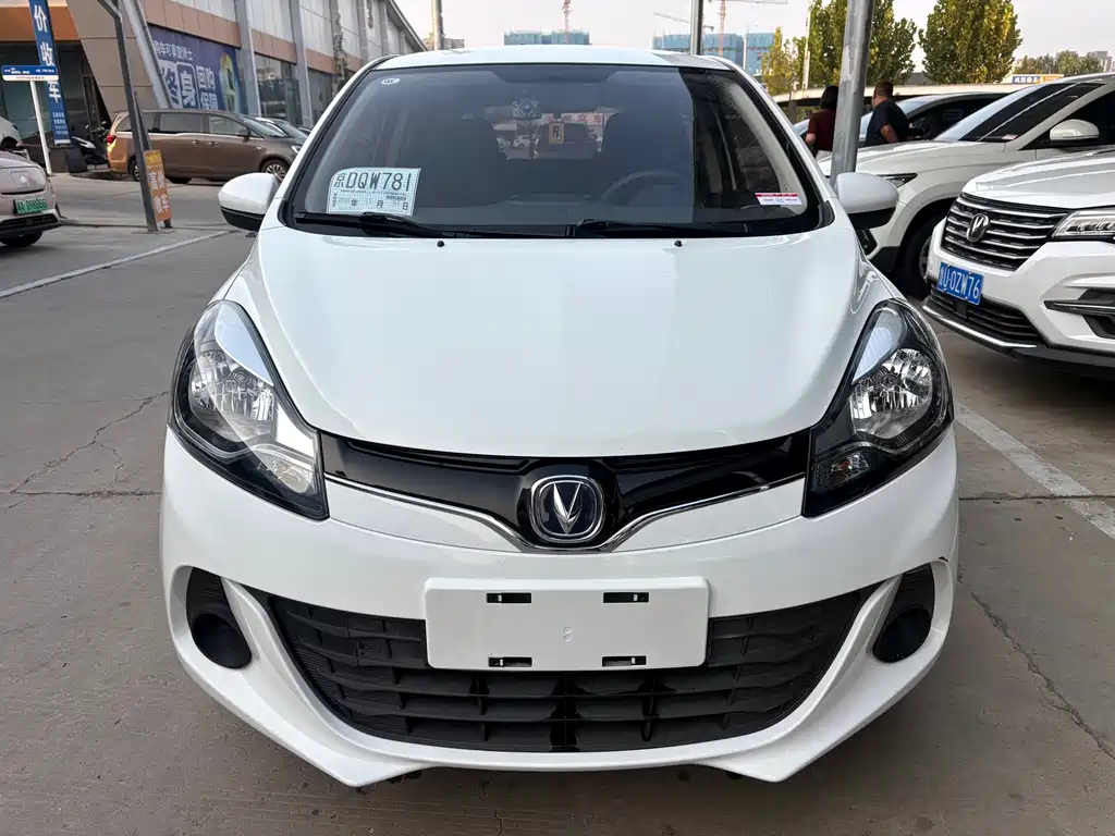 Changan Benben E-Star — миниатюра 2