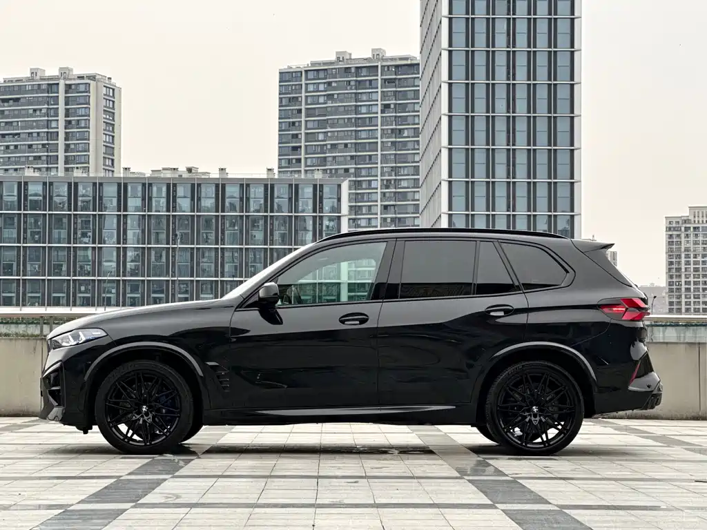 BMW X5 M — миниатюра 4