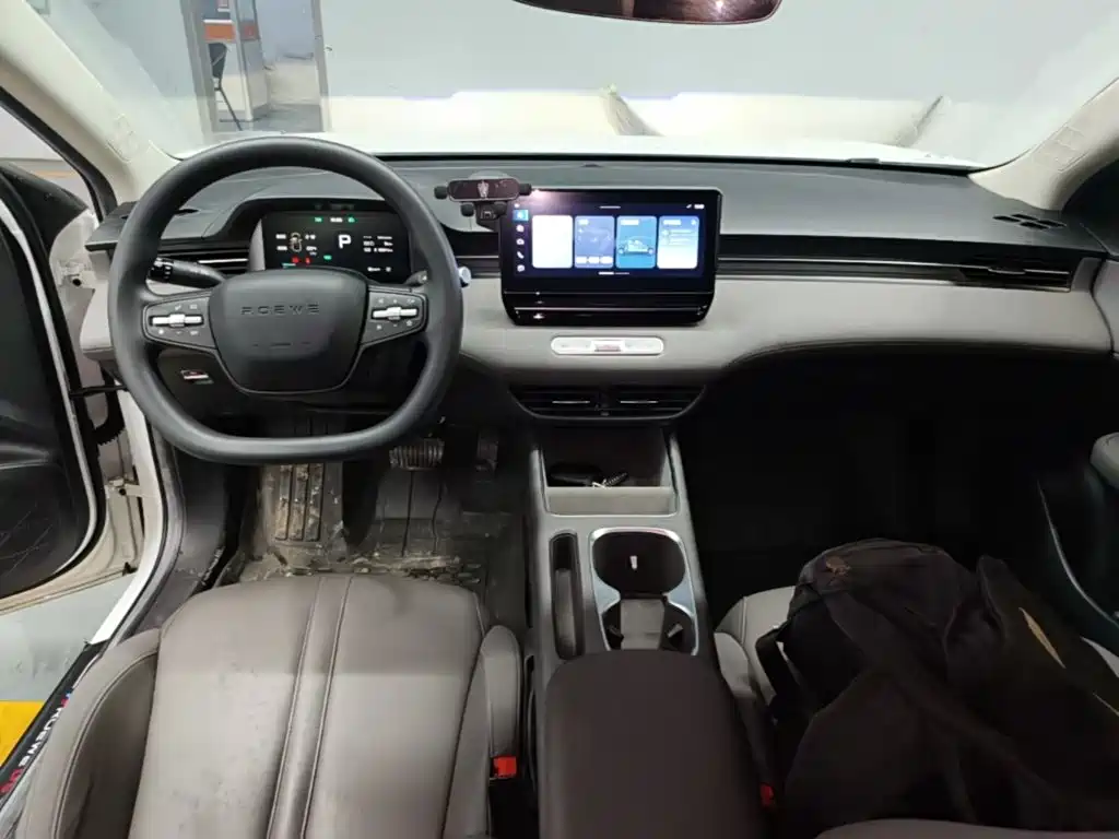 Roewe D6 — миниатюра 10