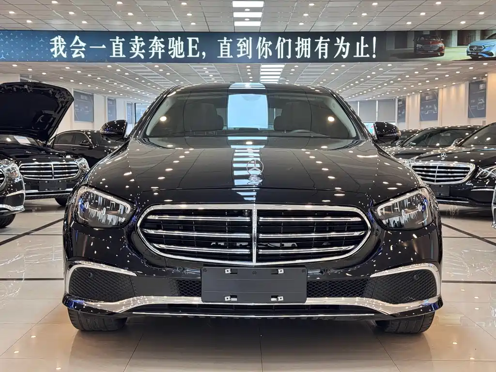 Mercedes-Benz E-Class 2023