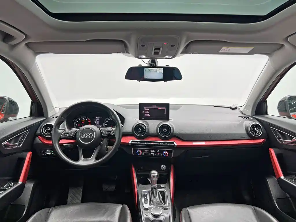 Audi Q2L — миниатюра 21