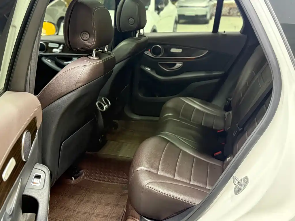 Mercedes-Benz GLC — миниатюра 15
