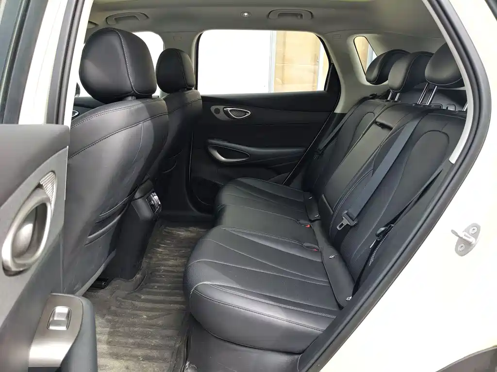BYD Морской лев 05 EV — миниатюра 9