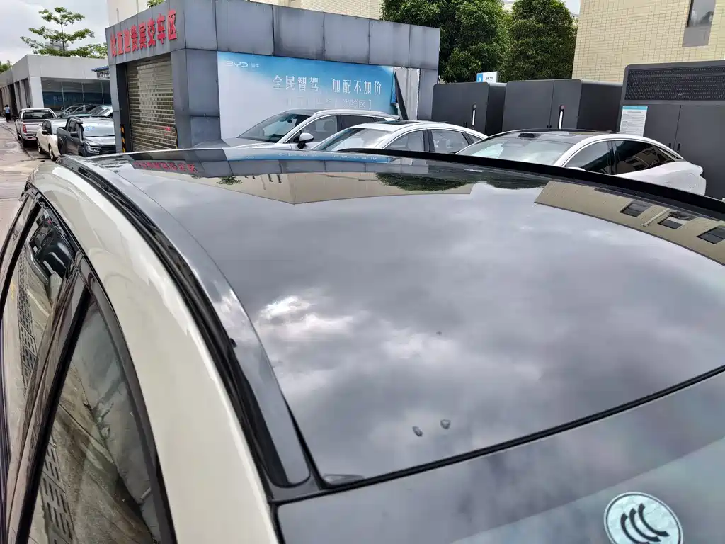 BYD Морской лев 05 EV — миниатюра 14