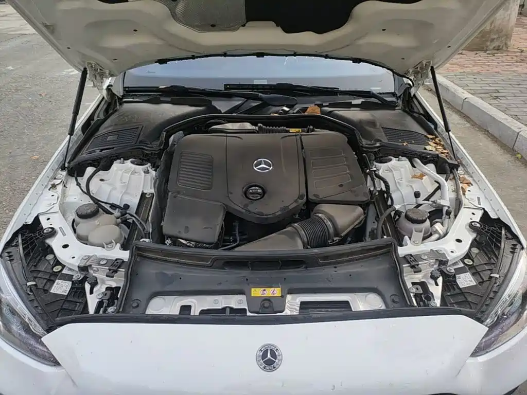 Mercedes-Benz C-Class — миниатюра 20