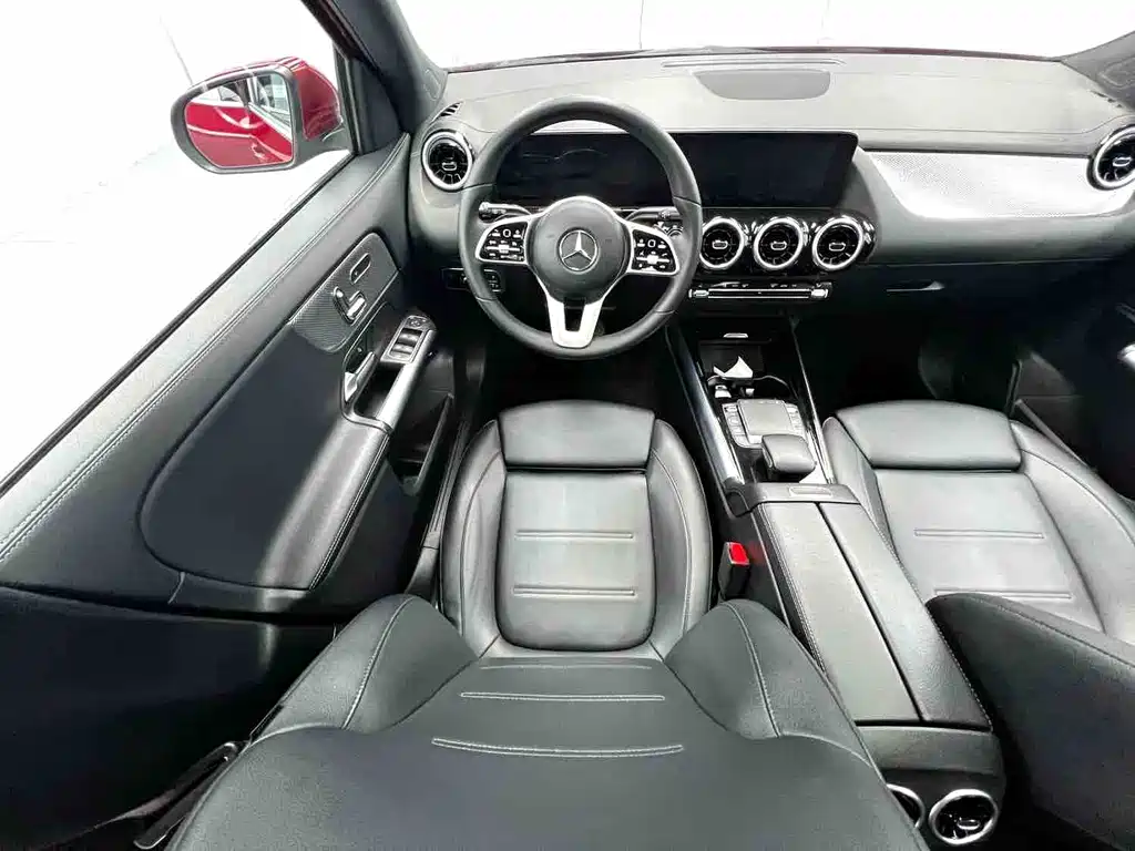 Mercedes-Benz GLA — миниатюра 7