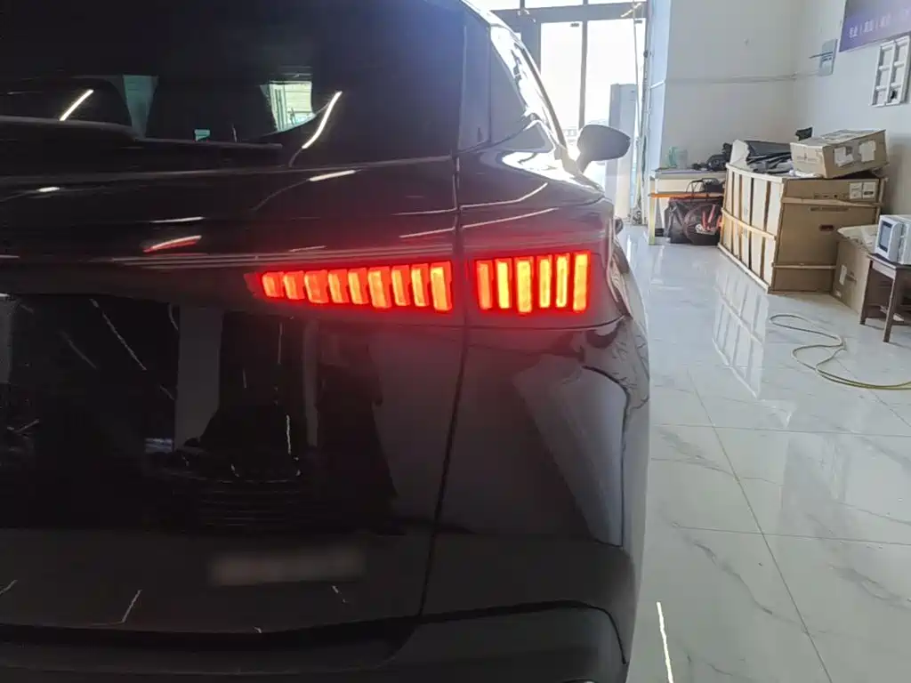 Chery Omoda — миниатюра 8