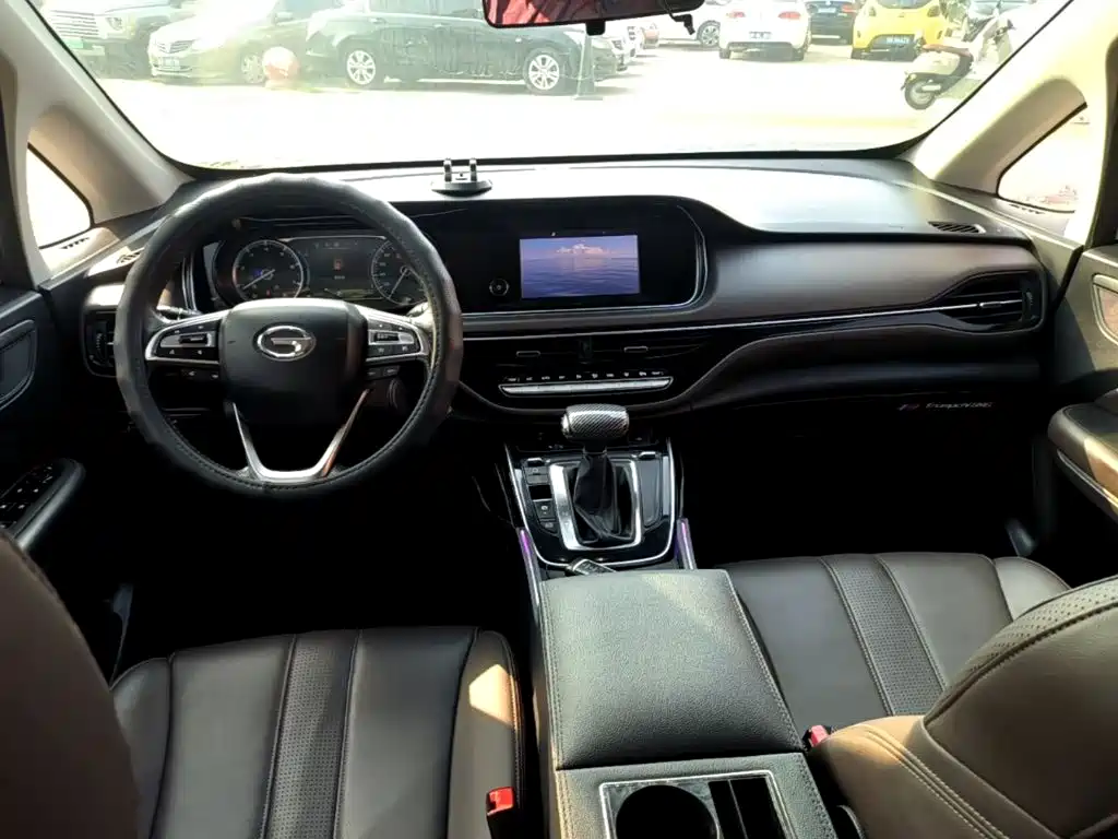 GAC Motor Trumpchi M6 — миниатюра 10