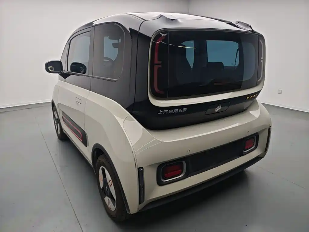 Baojun KiWi EV — миниатюра 5