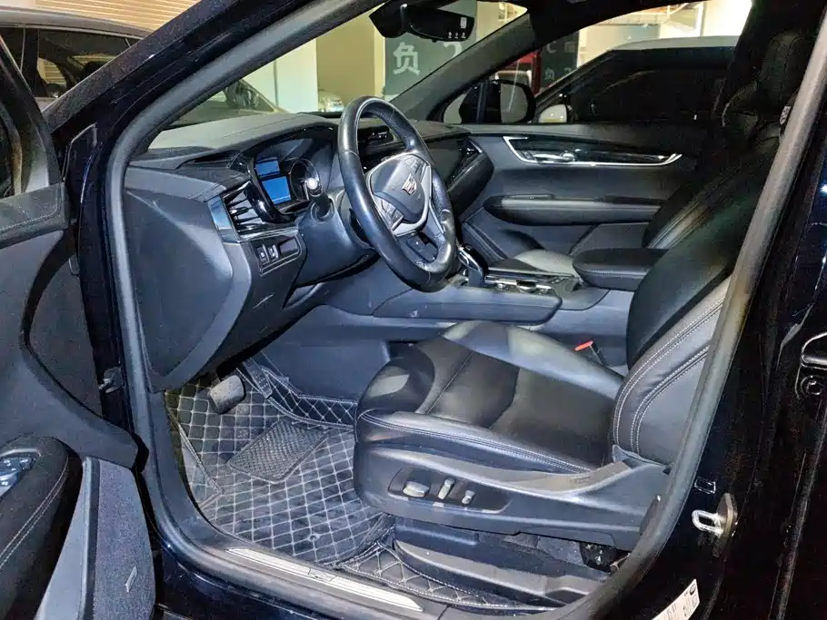 Cadillac XT5 — миниатюра 9
