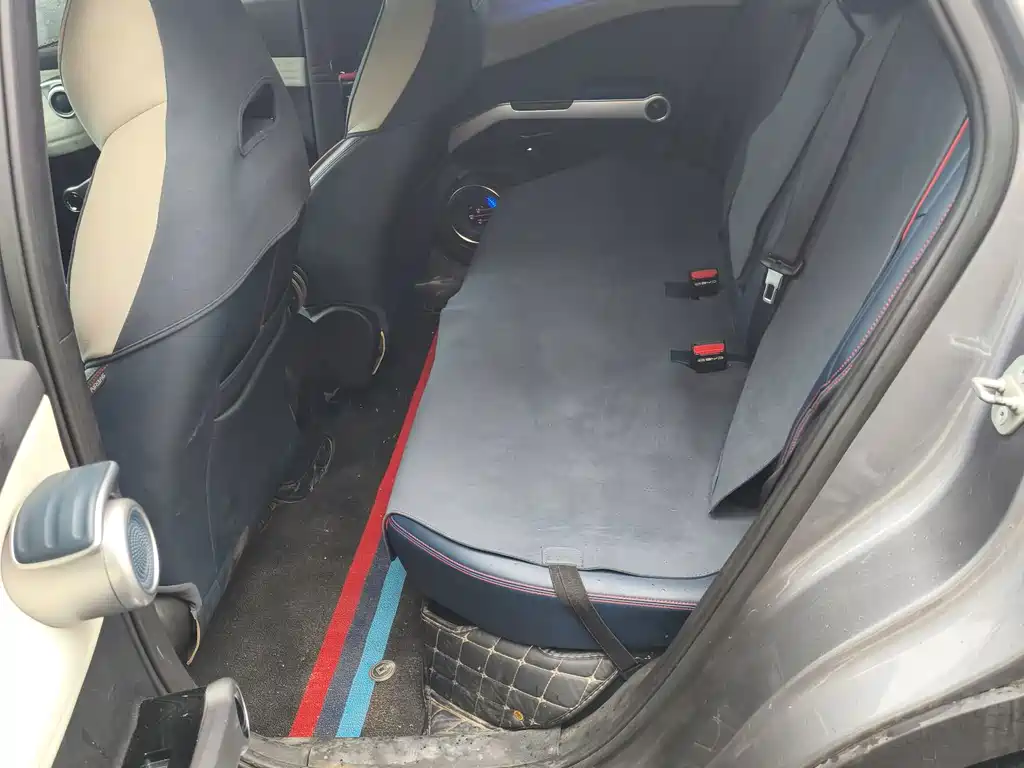 BYD Yuan Plus — миниатюра 9