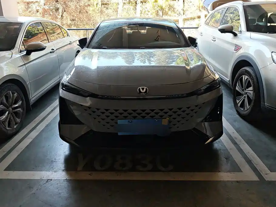 Changan UNI-V — миниатюра 2