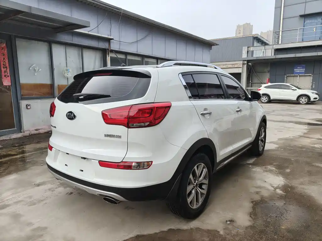 Kia Sportage — миниатюра 17