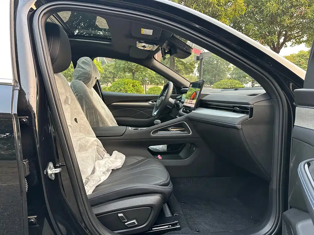 GEELY AUTOMOBILE XINGRUI