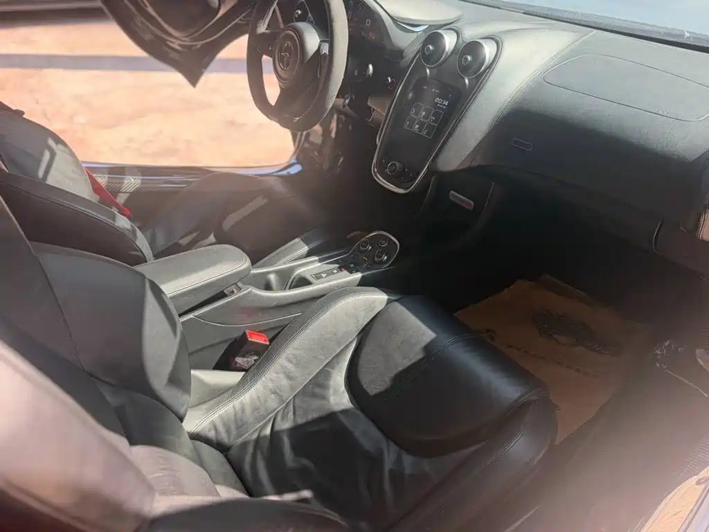 McLaren 570 — миниатюра 5