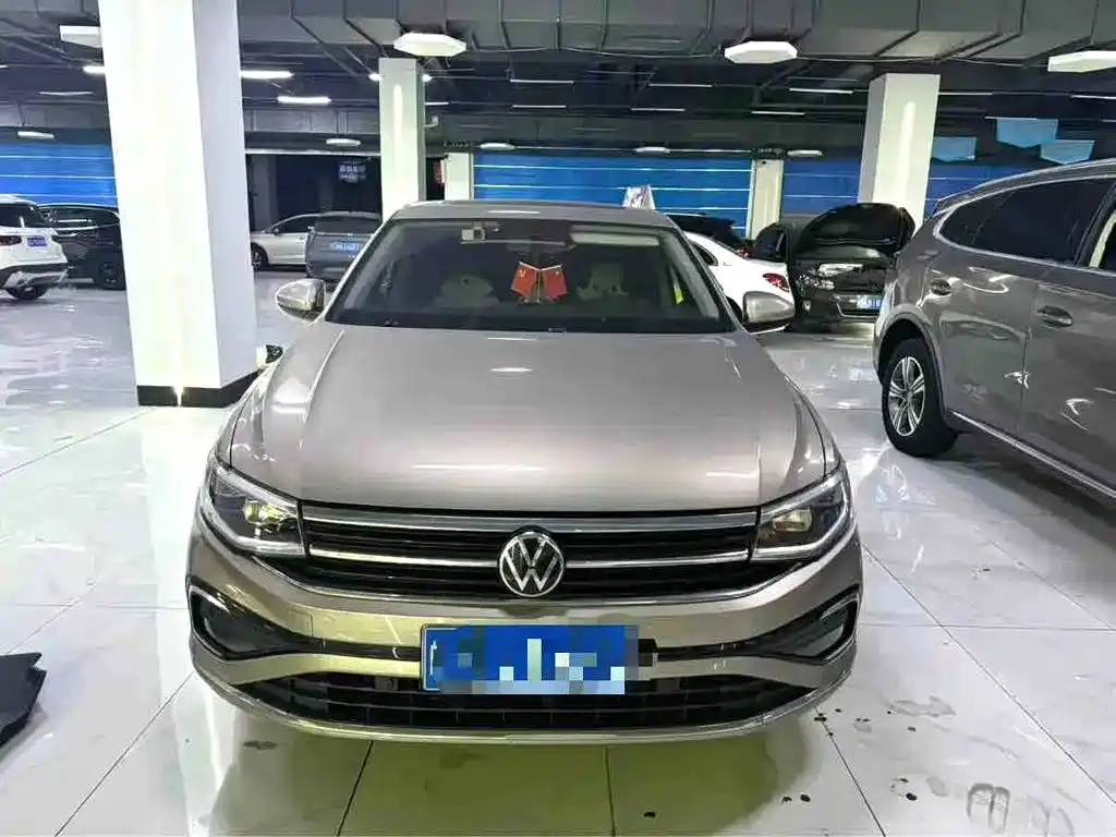 Volkswagen Bora — миниатюра 2