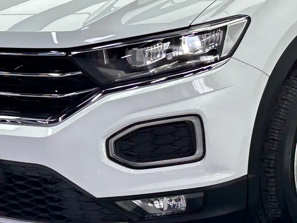 Volkswagen T-Roc — миниатюра 5
