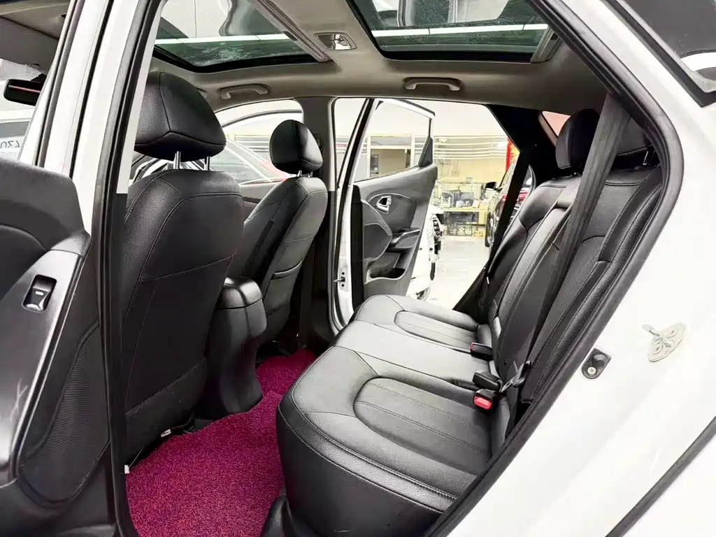 Hyundai ix35 — миниатюра 8