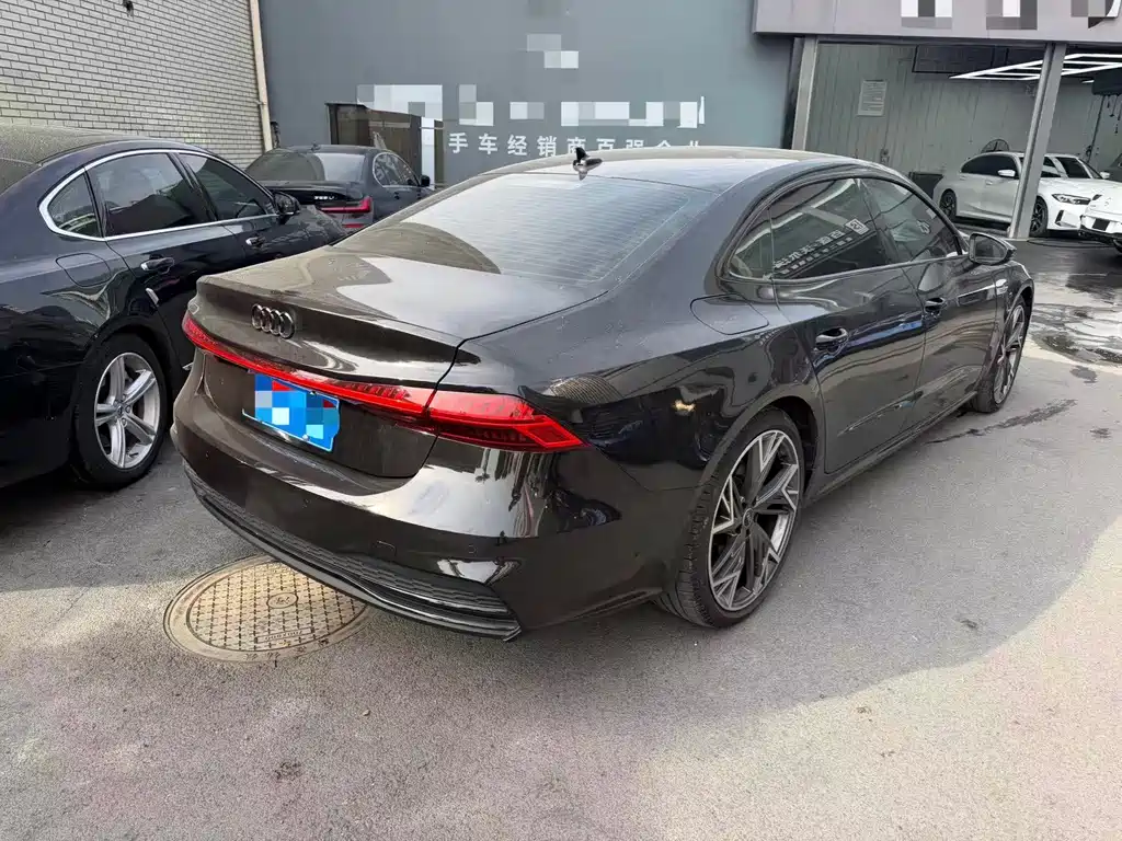 Audi A7L — миниатюра 8