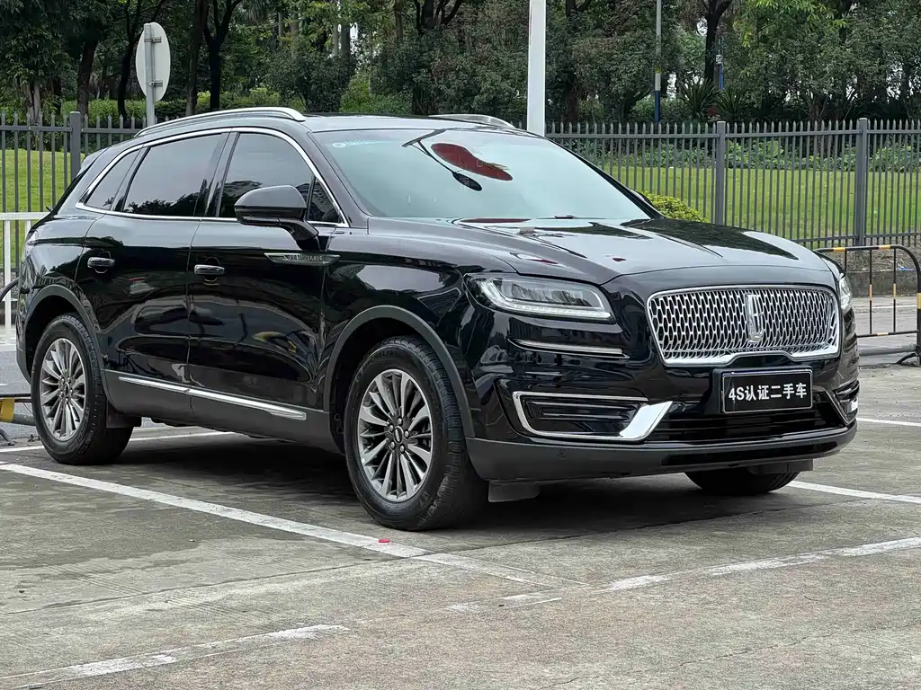 Lincoln Nautilus 2019 2.0T Premium VI