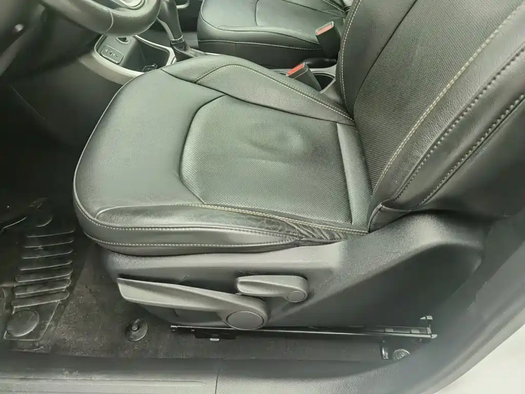 Jeep Compass — миниатюра 20