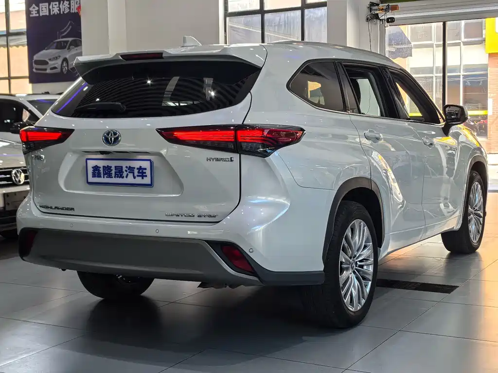 Toyota Highlander — миниатюра 14