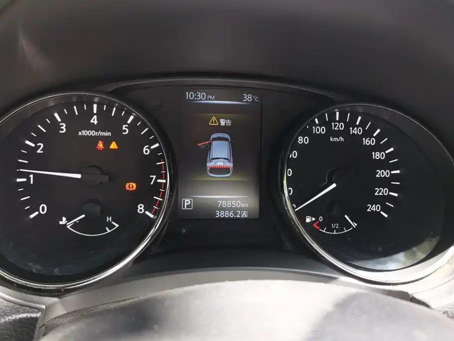 Nissan Qashqai — миниатюра 14
