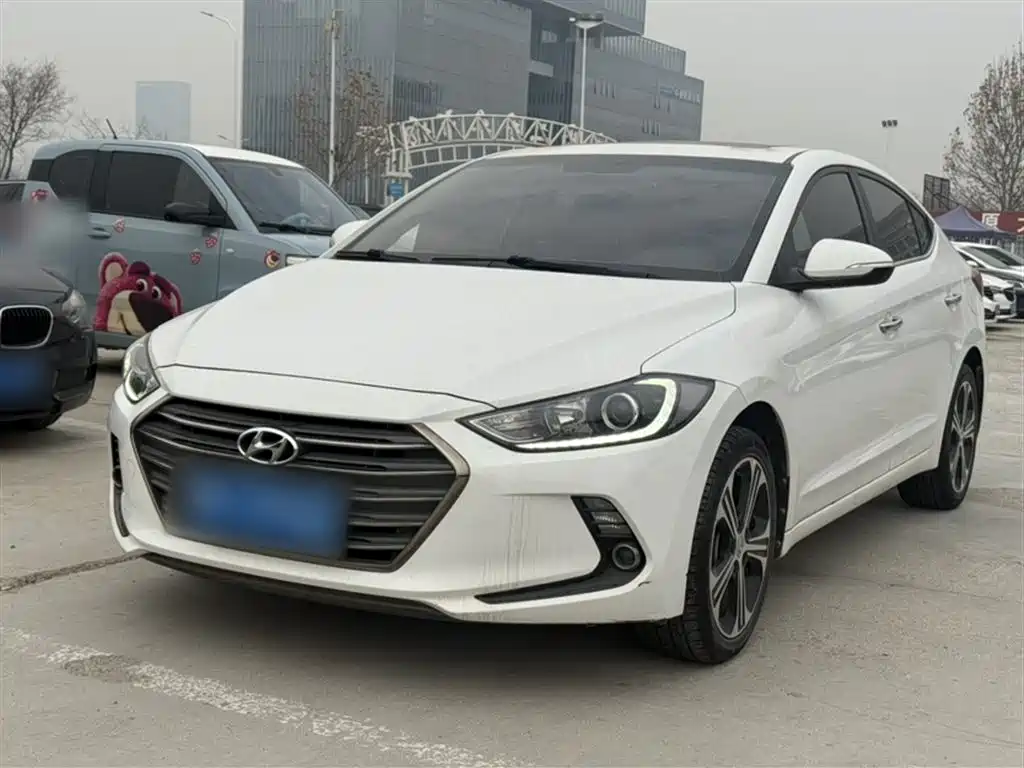 Hyundai Elantra 2018