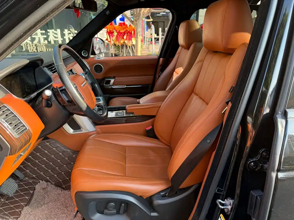 Land Rover Range Rover — миниатюра 8