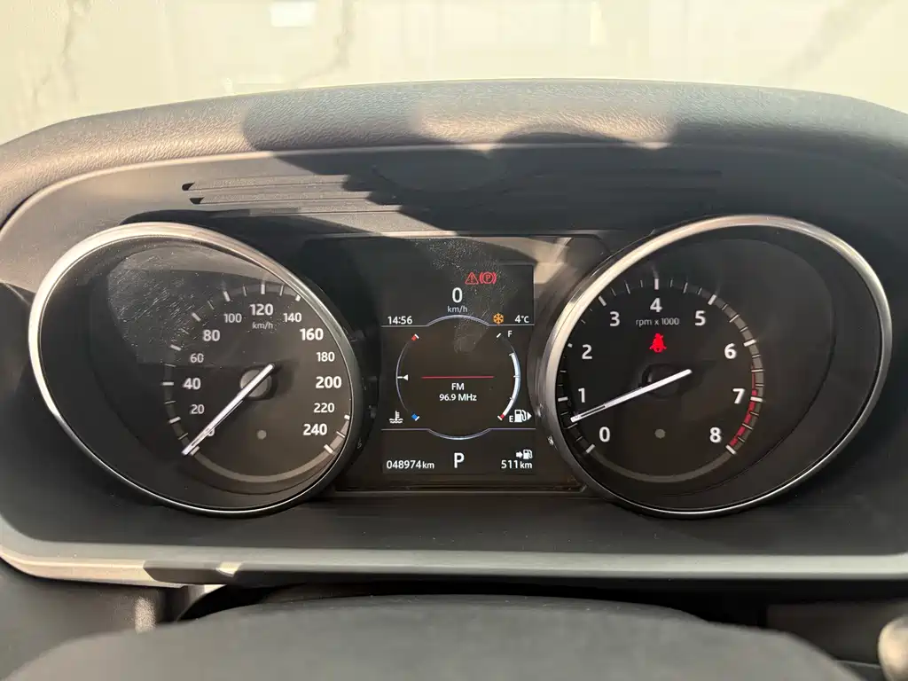 Land Rover Discovery — миниатюра 13