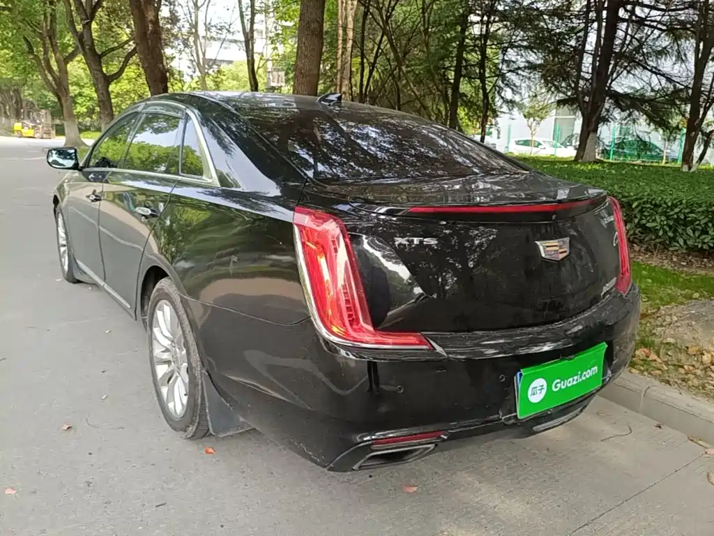 Cadillac XTS — миниатюра 5