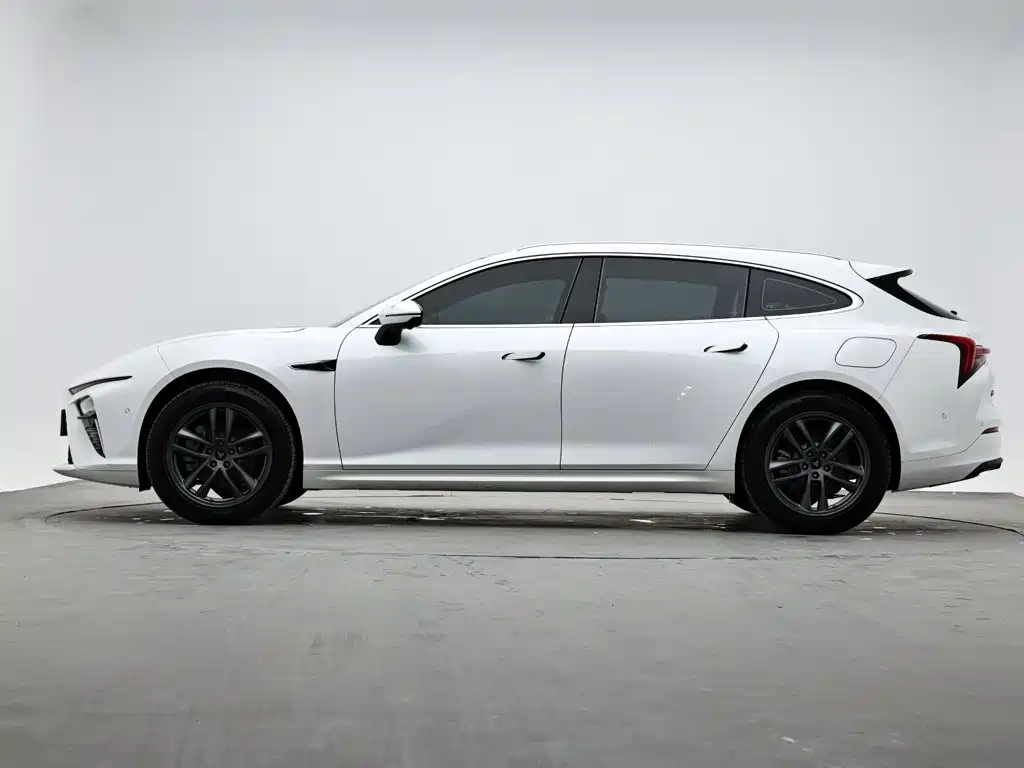 Neta S Shooting Brake — миниатюра 5