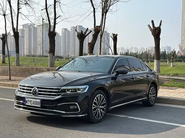 VOLKSWAGEN HUIANG
