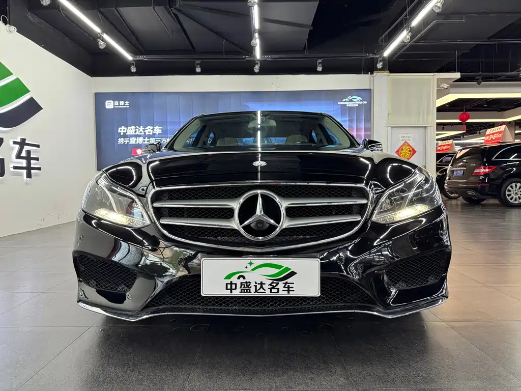 Mercedes-Benz E-Class — миниатюра 2