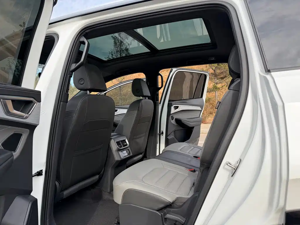 Volkswagen Talagon — миниатюра 13
