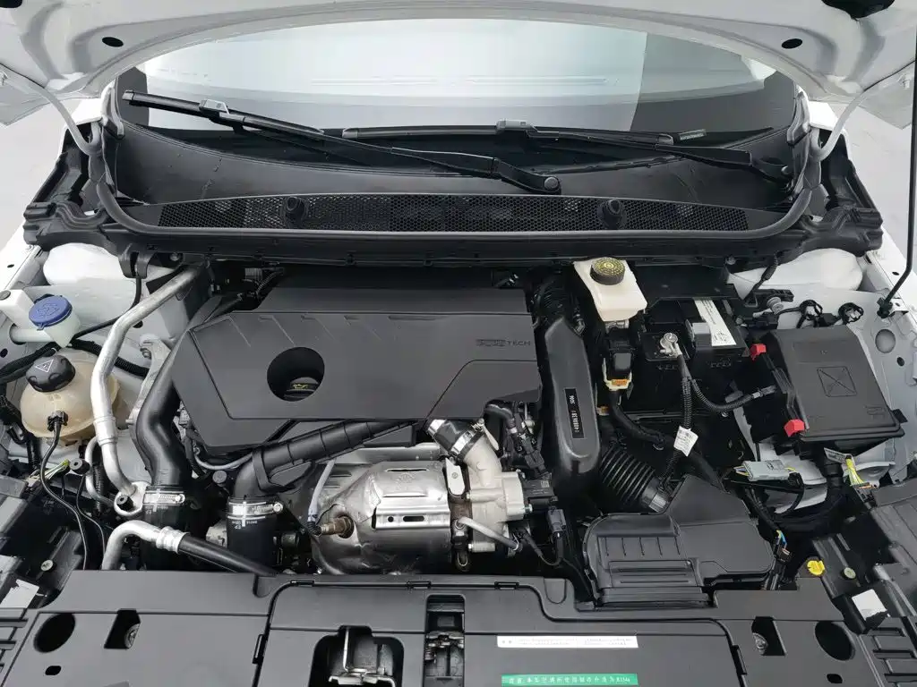 Peugeot 408 — миниатюра 6