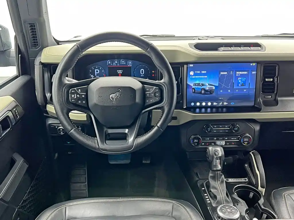 Ford Bronco — миниатюра 19