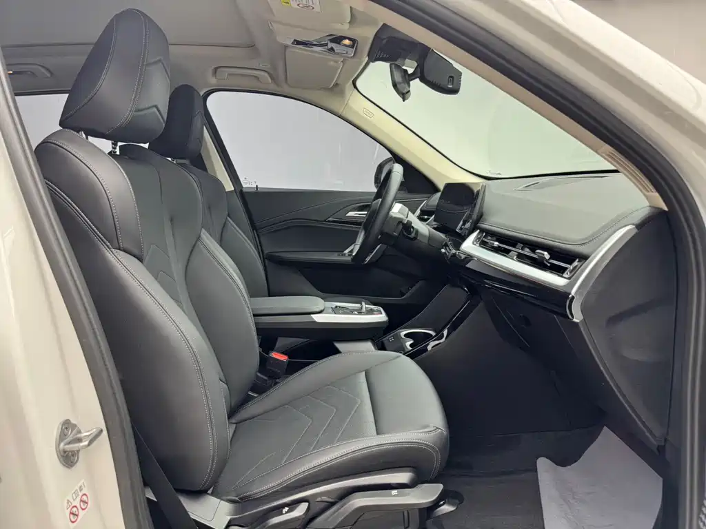 BMW X1 — миниатюра 9