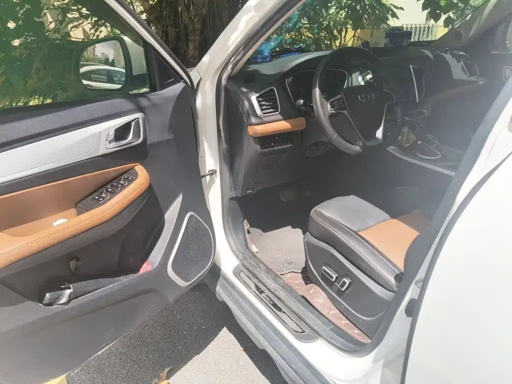 Geely Vision X6 — миниатюра 14