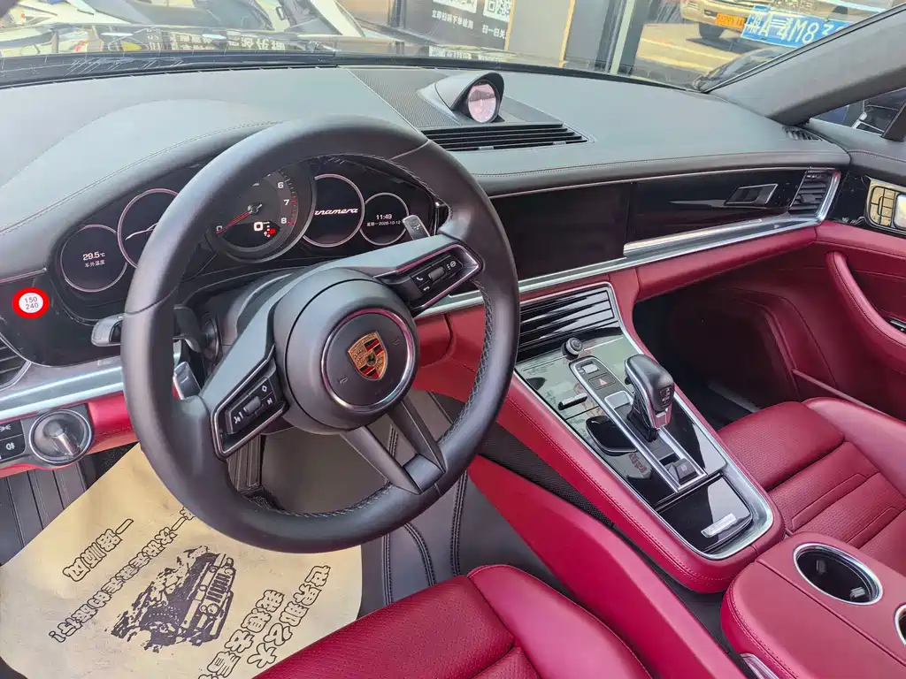 Porsche Panamera — миниатюра 10