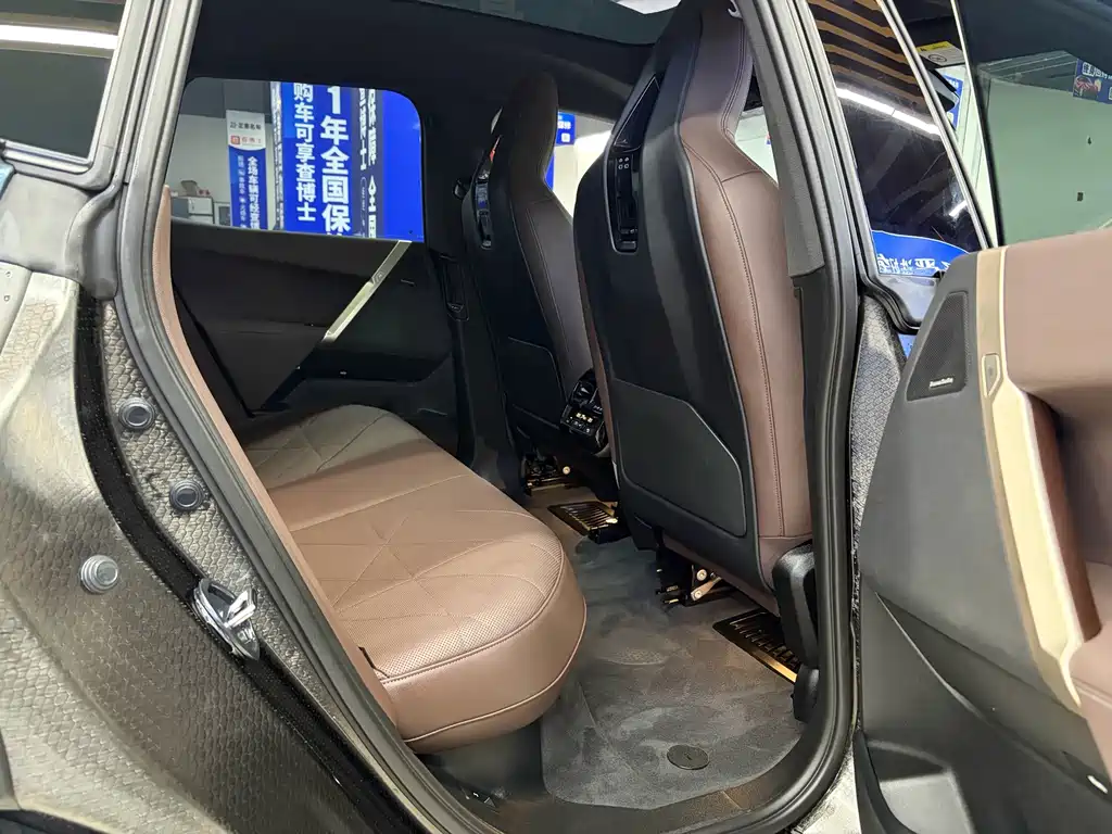 BMW iX — миниатюра 14