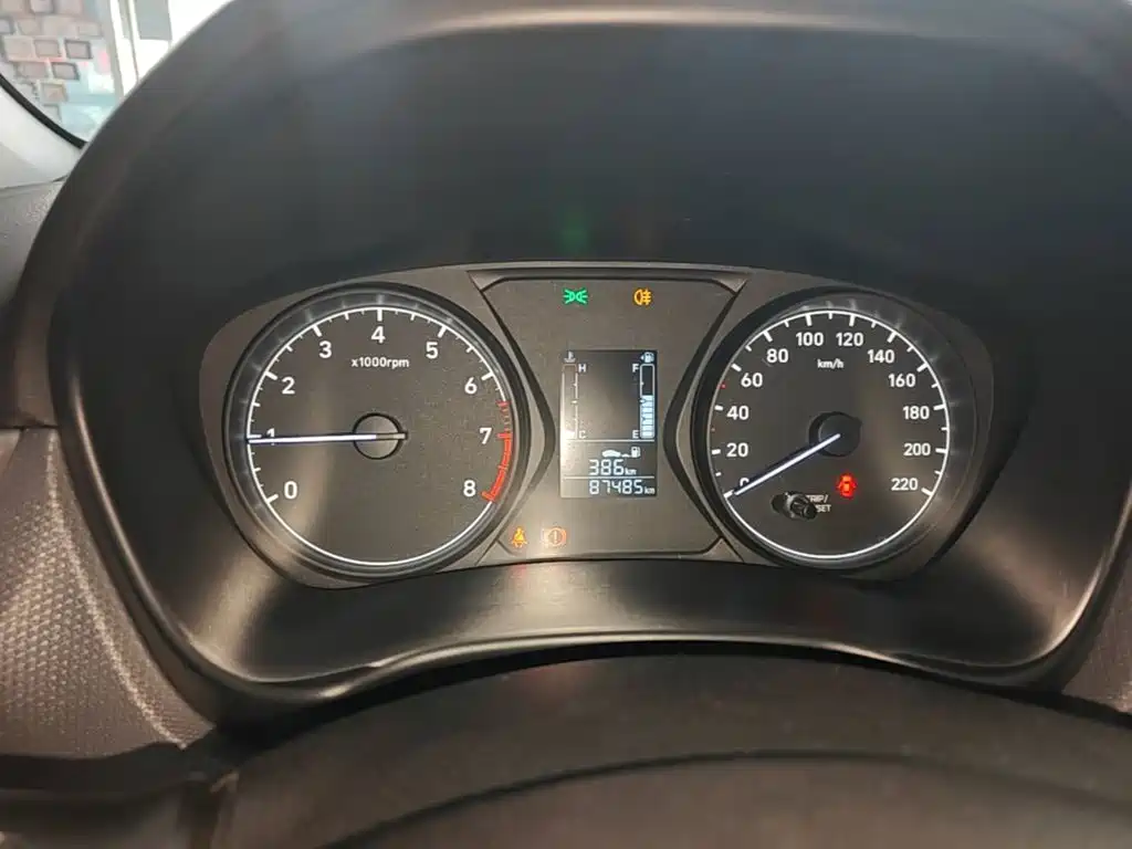 Hyundai Verna — миниатюра 12