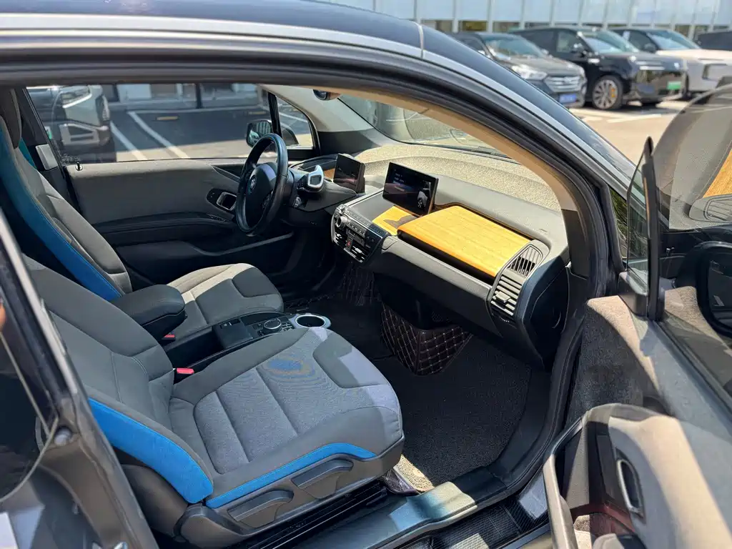 BMW i3 (Import) — миниатюра 15
