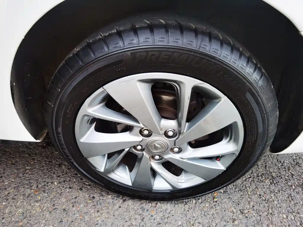 Changan Eado DT — миниатюра 11