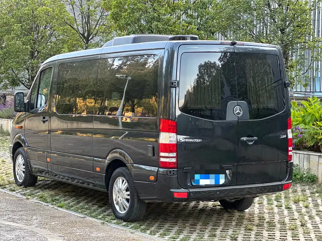 Mercedes-Benz Sprinter — миниатюра 27