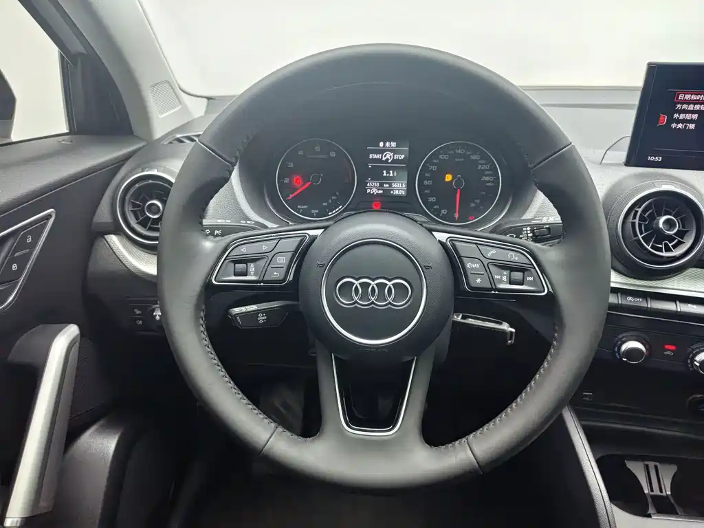 Audi Q2L — миниатюра 11